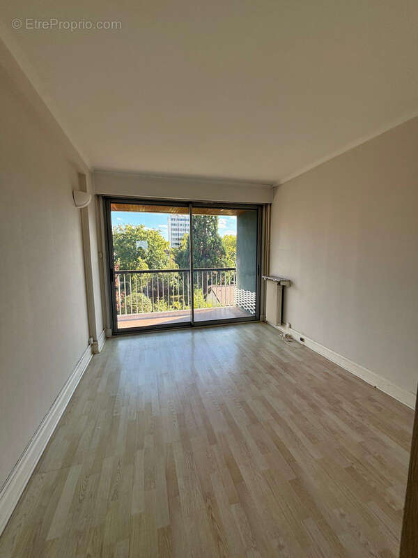 Appartement à RUEIL-MALMAISON