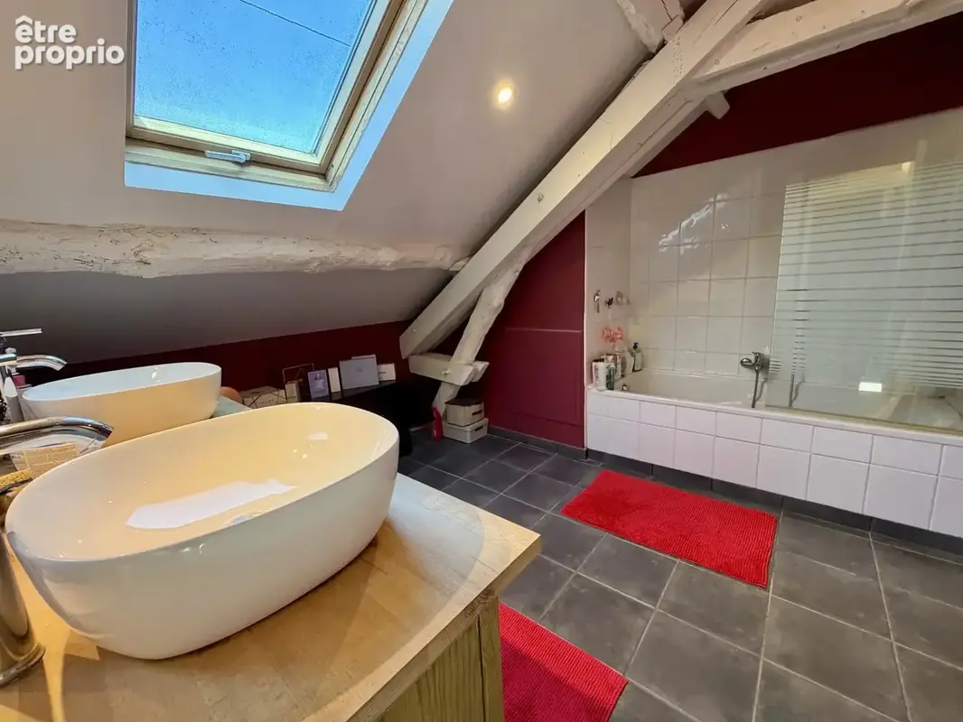 Fermette rénovée à vendre près de Villapourçon - photo 13