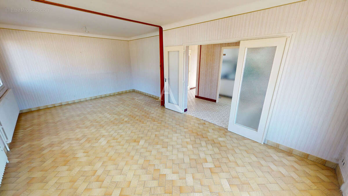 Maison  6 pièce(s) - photo 6