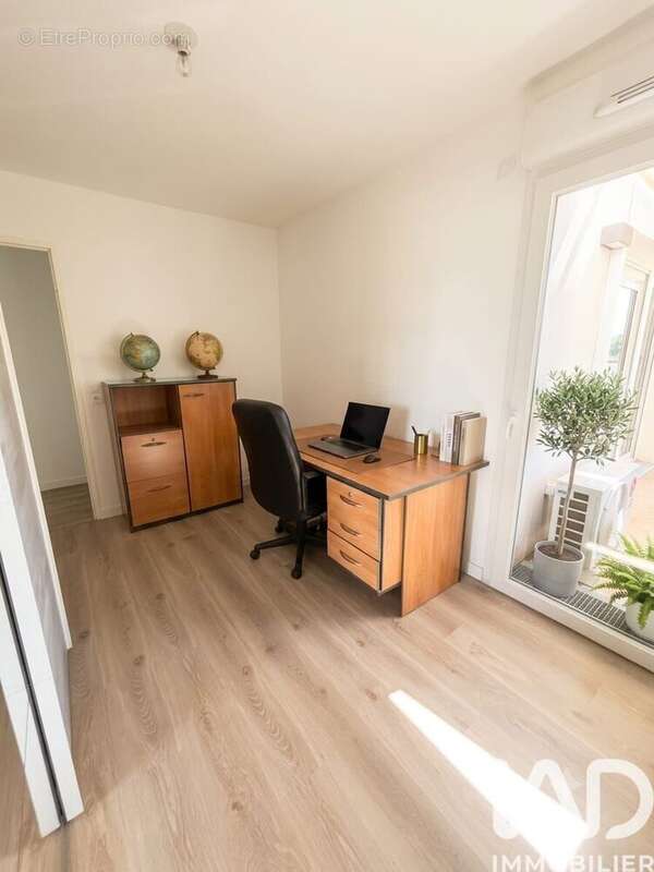 Appartement 64 m² à Saint-Avertin  - photo 4
