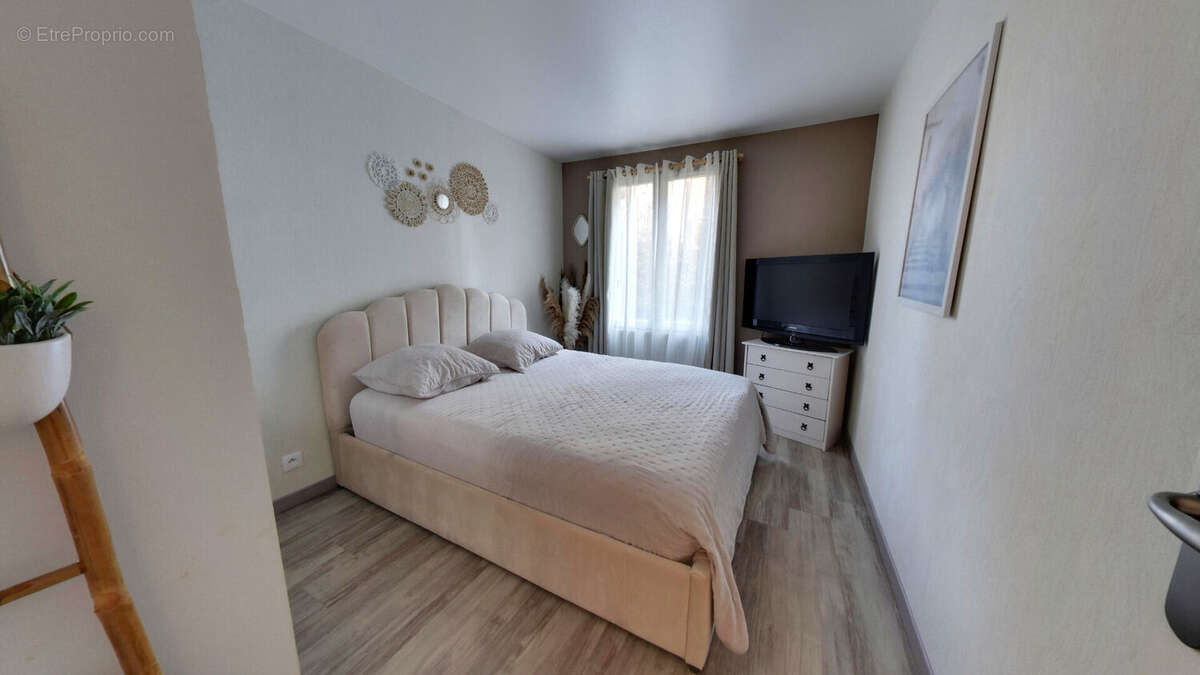 Appartement à ROISSY-EN-BRIE