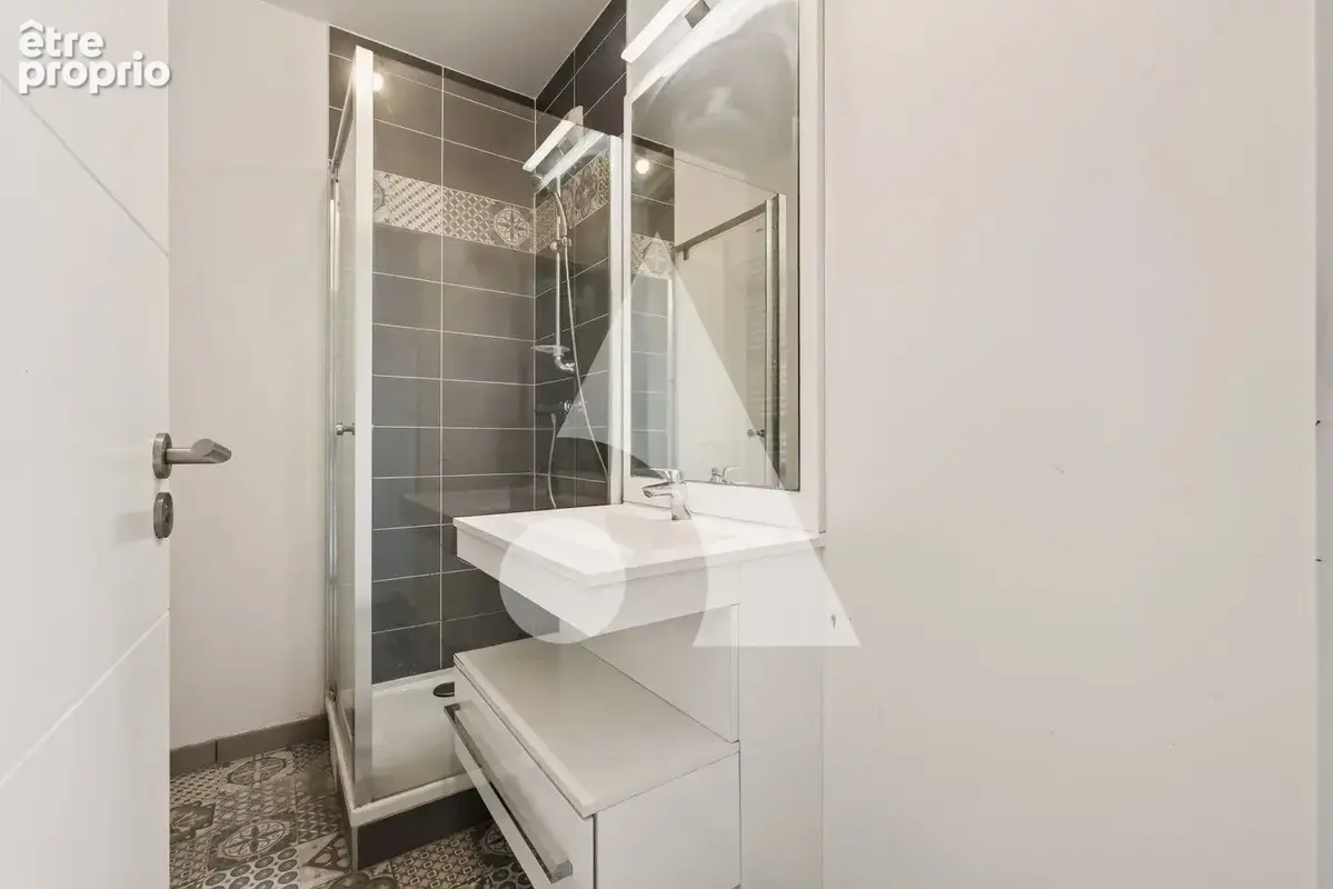 Appartement St Ouen 4 pièce(s) 88 m2 - photo 8