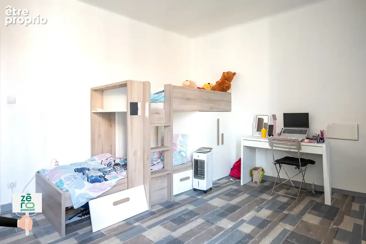 Luçon hyper-centre   immeuble de rapport   3 appartements loués   23 400 € de revenus annuels   rentabilité +8 - photo 22