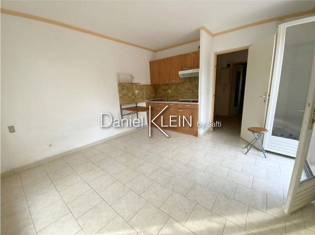 Photo 1 - Appartement à PUGET-SUR-ARGENS