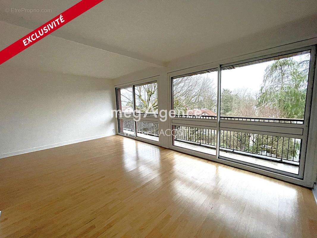 Appartement à VAUCRESSON