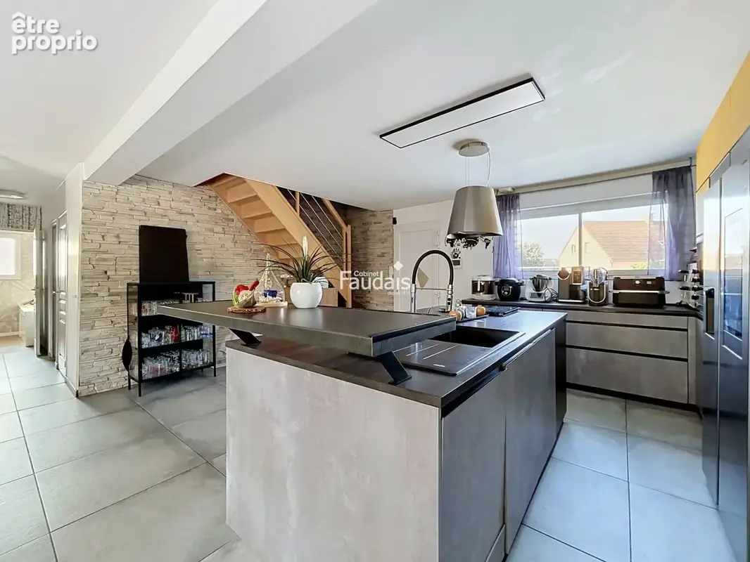 Maison 148 m² à Houtteville  - photo 4