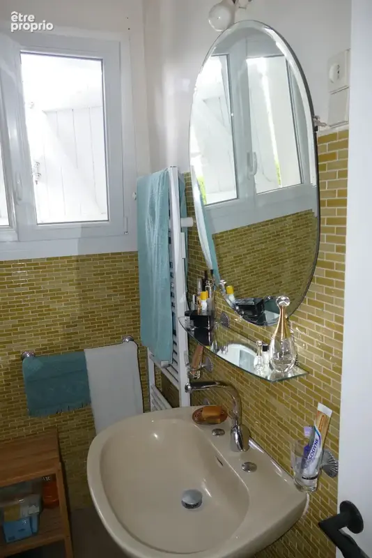 Maison plain-pied, restaurée, avec sous-sol et jardin, proche commerces et services médicaux - photo 11