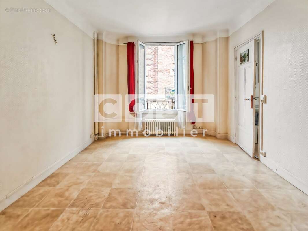 Appartement à COLOMBES