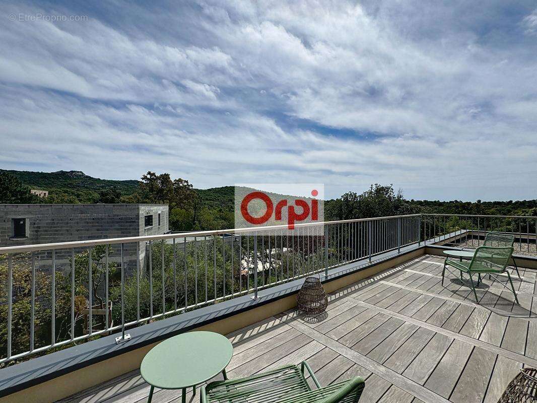 Villa contemporaine -  4 suites - Piscine proche Plages - photo 12