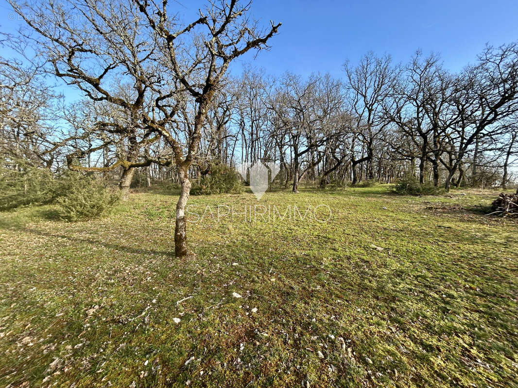 Terrain à CRESSENSAC