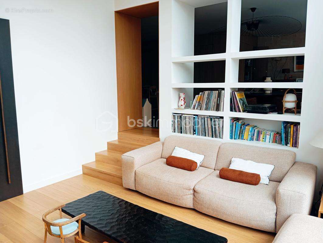 Maison de caractère rénovée - 173 m² - Flize - photo 4