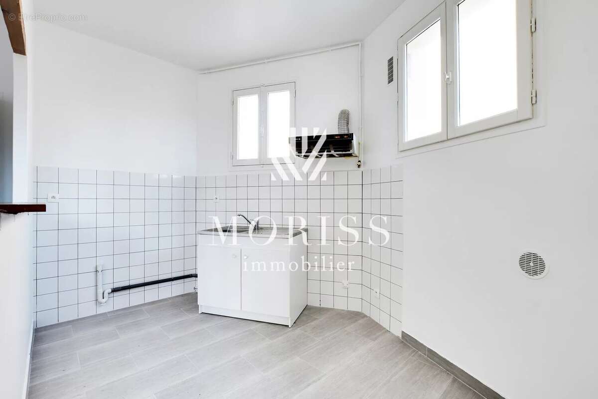 Appartement à PARIS-11E