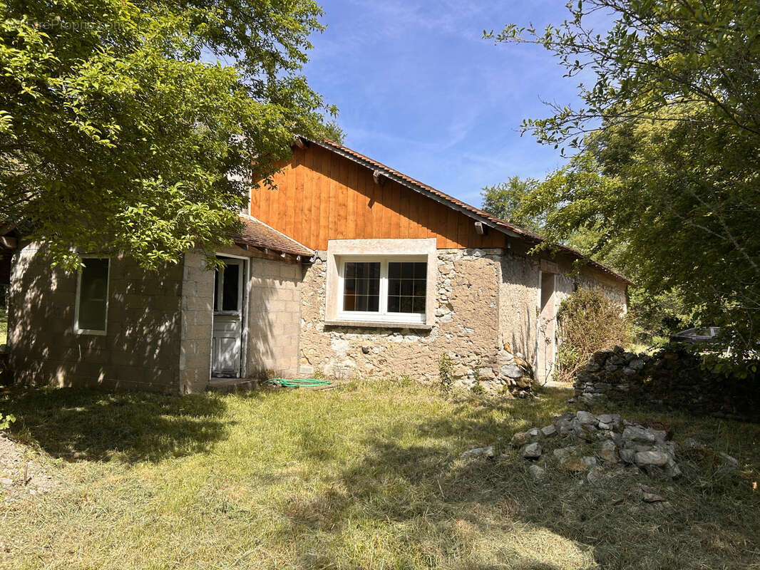 Maison à ARGENTON-SUR-CREUSE