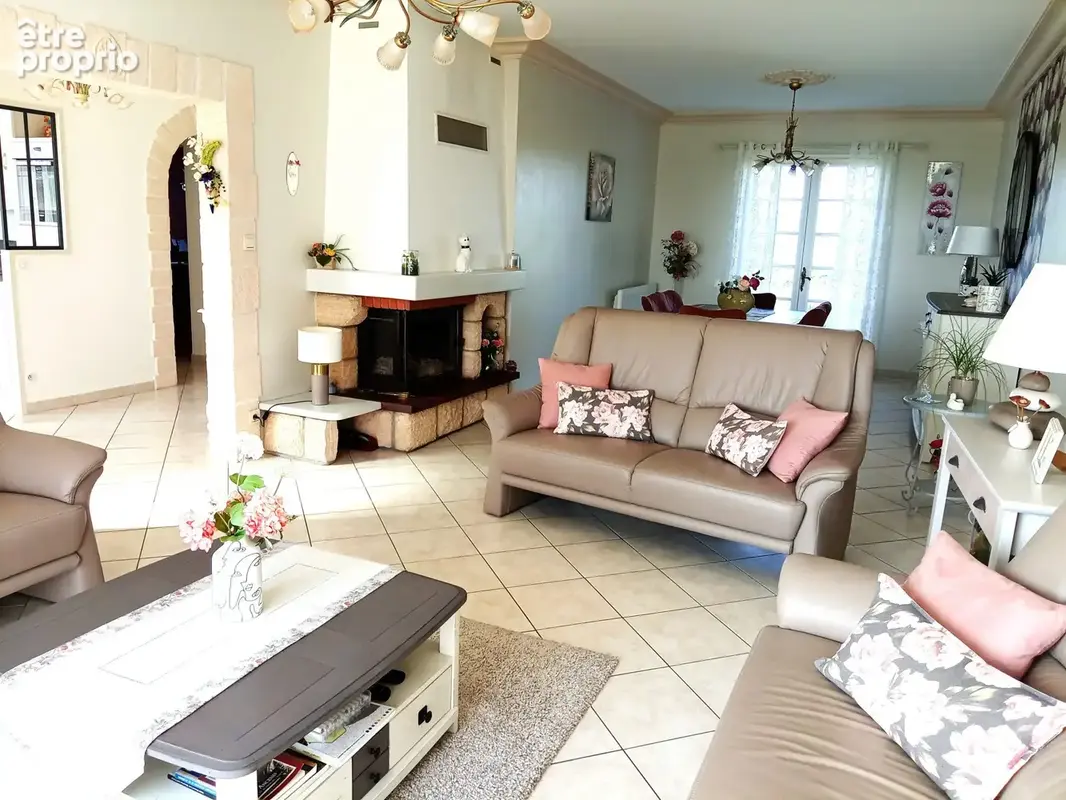 Maison 131 m² à Mesanger  - photo 4