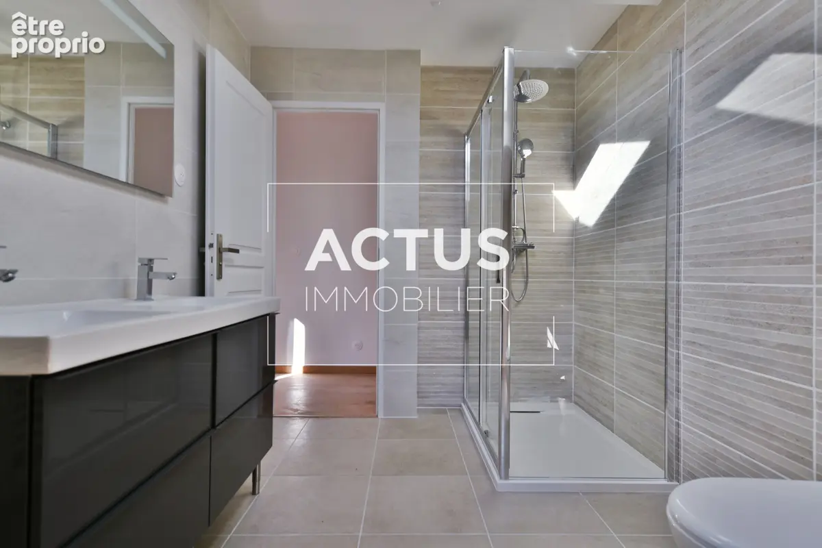Maison 117 m² à Eyragues  - photo 7