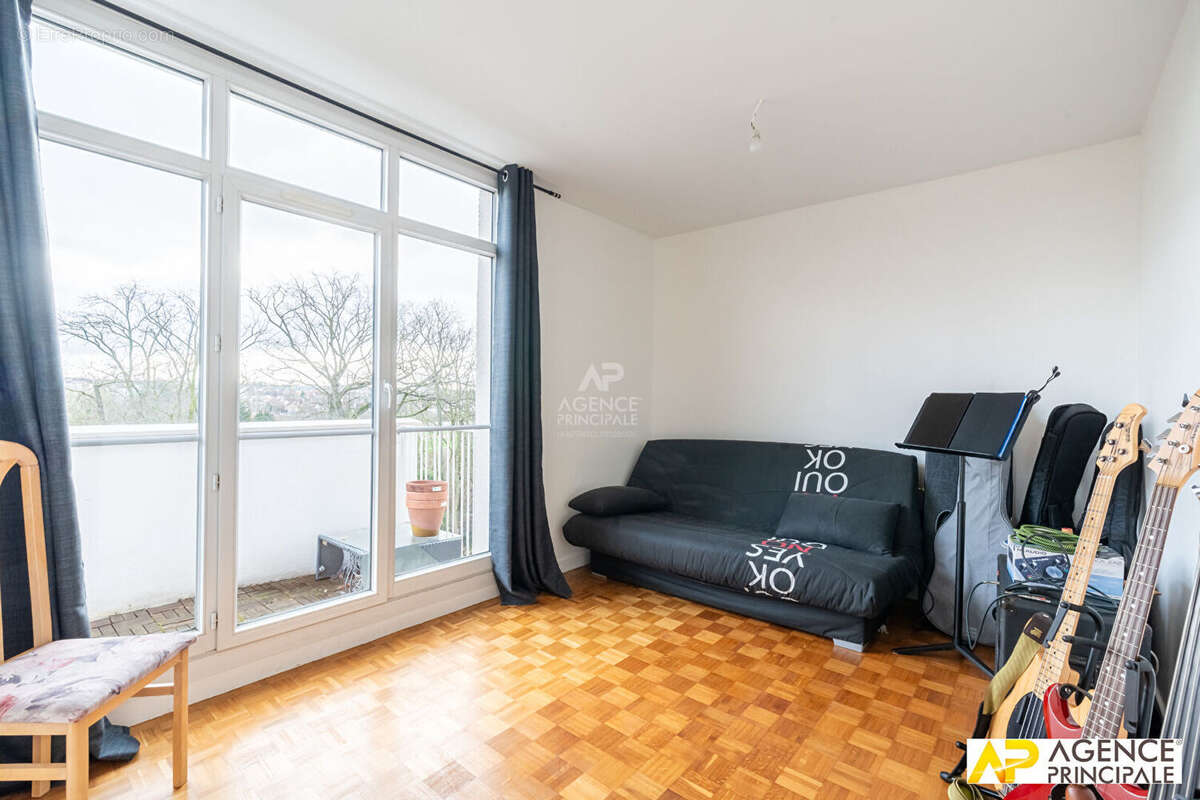 Appartement à MAISONS-LAFFITTE