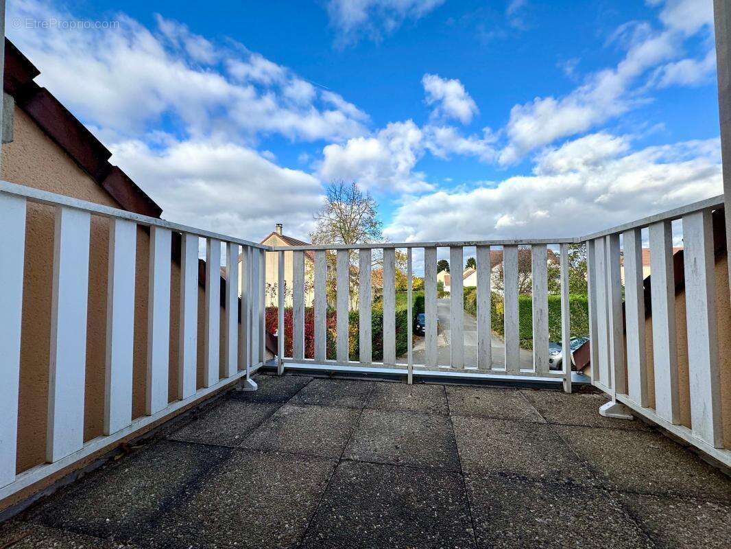 Maison à MAROLLES-EN-HUREPOIX
