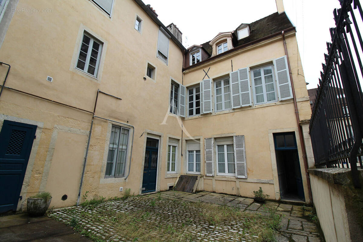 Appartement à DIJON