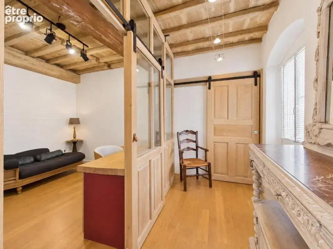 A vendre f3 charmant avec terrasse - vieille ville ajaccio - photo 8