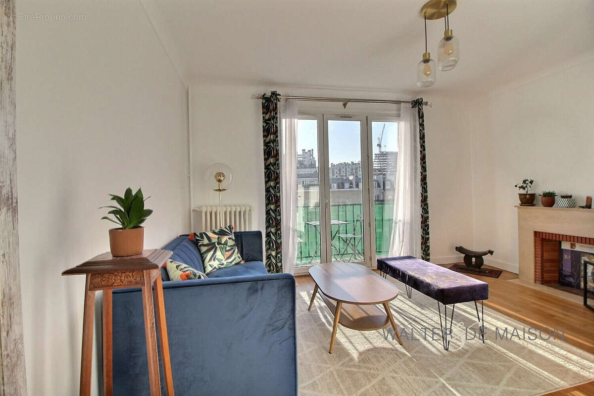 Appartement à PARIS-15E