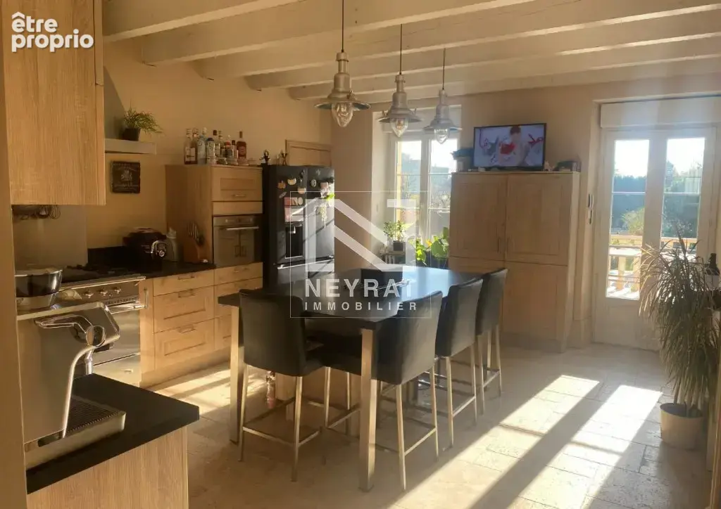 Maison Bourgeoise de 239m2 4 chambres et dépendances - photo 3