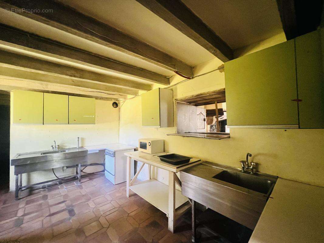 Maison 450 m² à Mezieres-Sur-Issoire  - photo 10
