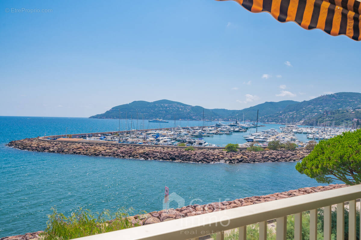 Appartement à MANDELIEU-LA-NAPOULE