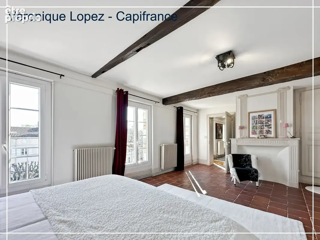 Agen quartier Préfecture, élégante demeure du XIXe siècle de 292 m² avec ascenseur, jardin, garage et piscine - photo 15