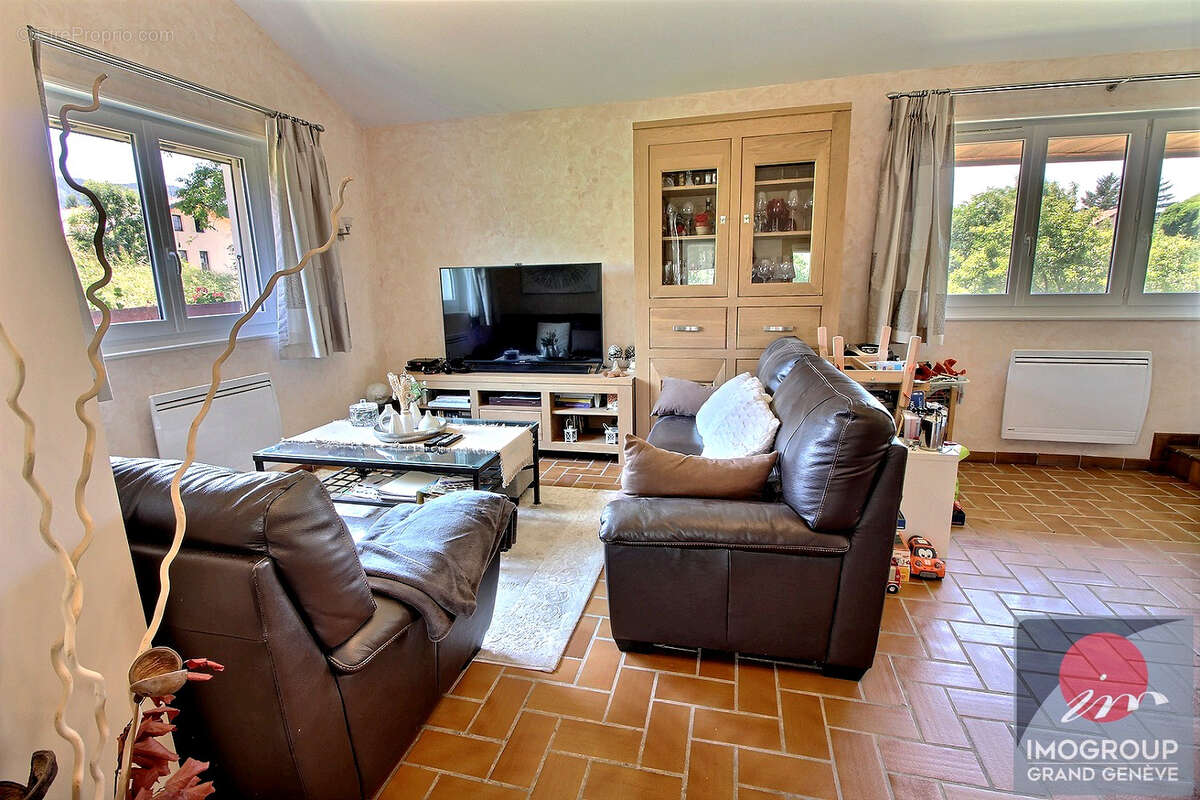 Maison à BRENTHONNE