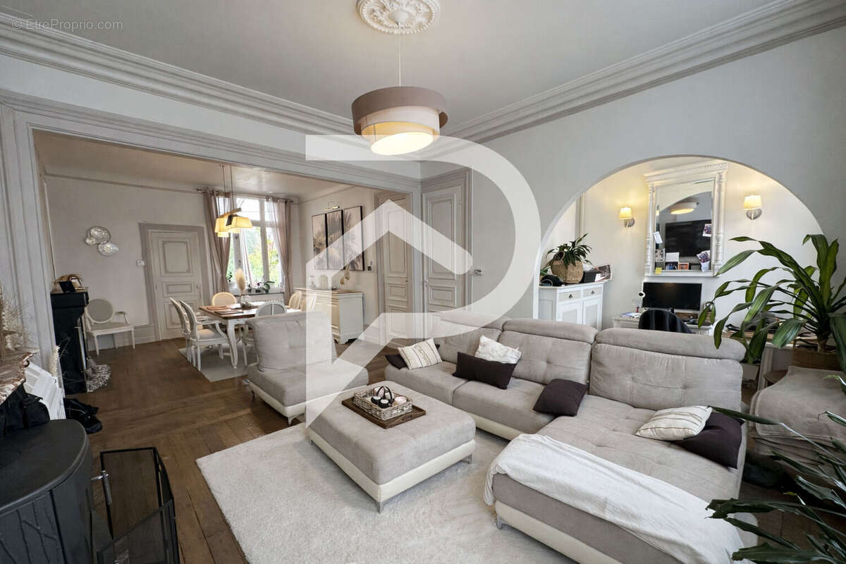 Maison à LE CATEAU-CAMBRESIS