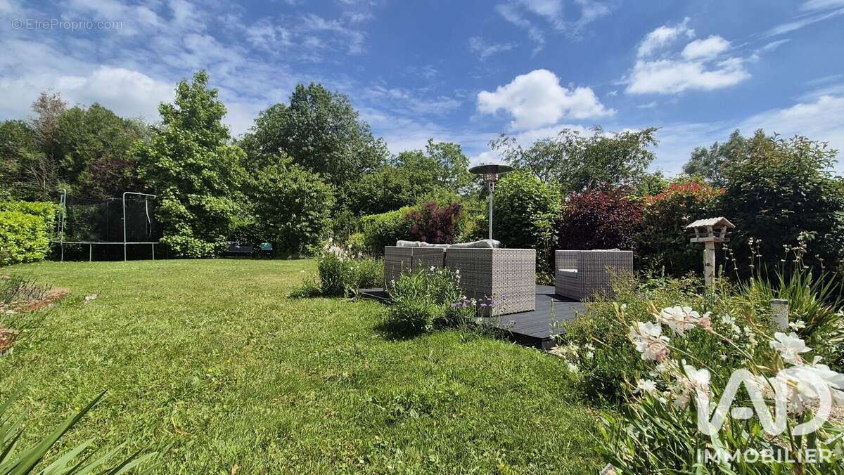 Photo 2 - Maison à LECELLES