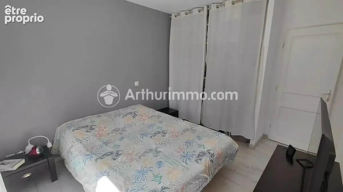Plain-pied avec piscine - 4 ch 125 m² - photo 11