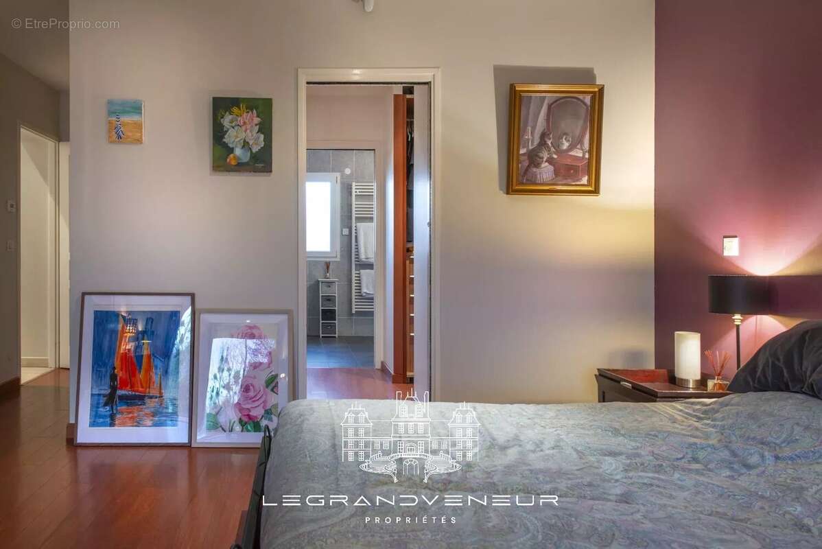 Maison à FONTAINEBLEAU