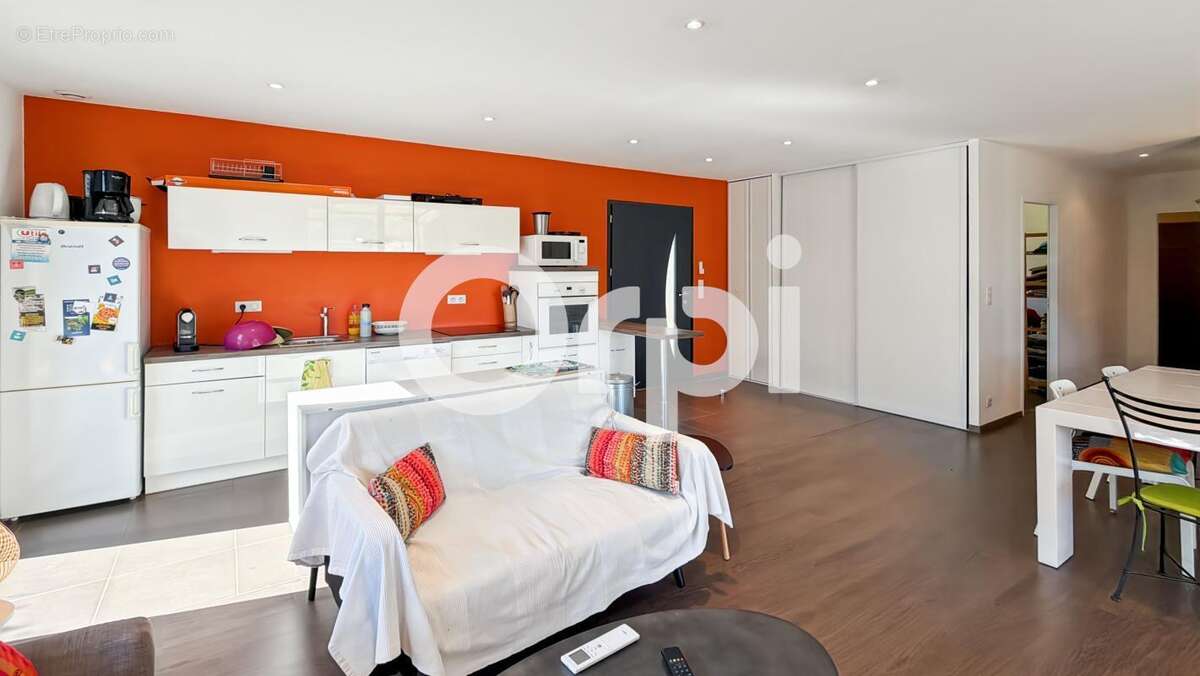 Villa en bois avec piscine - photo 21