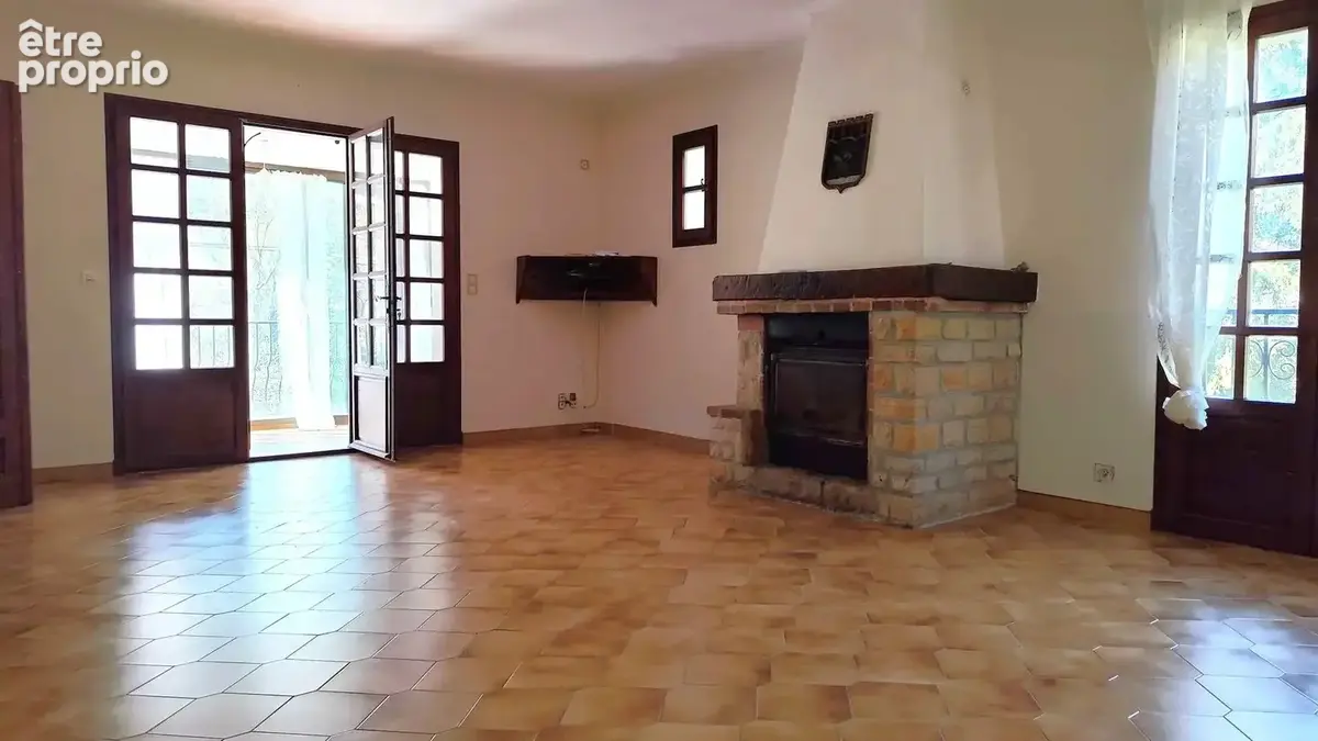 Maison 157 m² - Ascenseur - Garage - Terrain 930 m² - photo 13