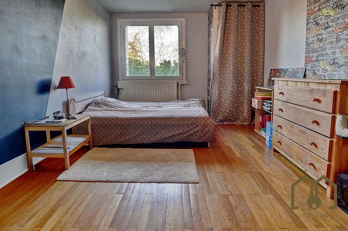 Appartement à VAULX-EN-VELIN