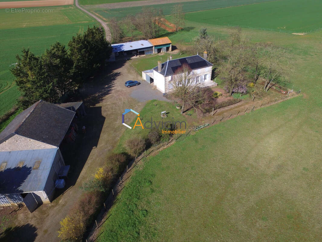 Maison à ASSAIS-LES-JUMEAUX