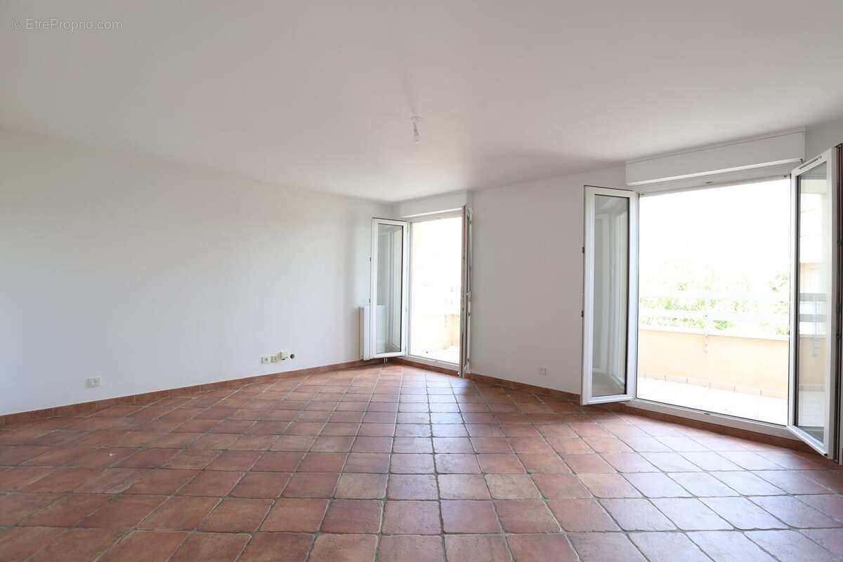 Appartement 84 m² à Sannois  - photo 2