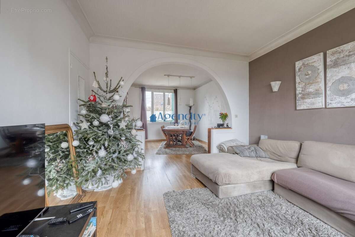 Maison à GOURNAY-SUR-MARNE