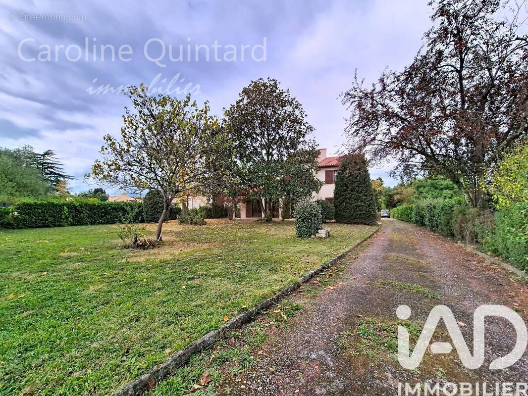 Photo 1 - Maison à TOURNEFEUILLE