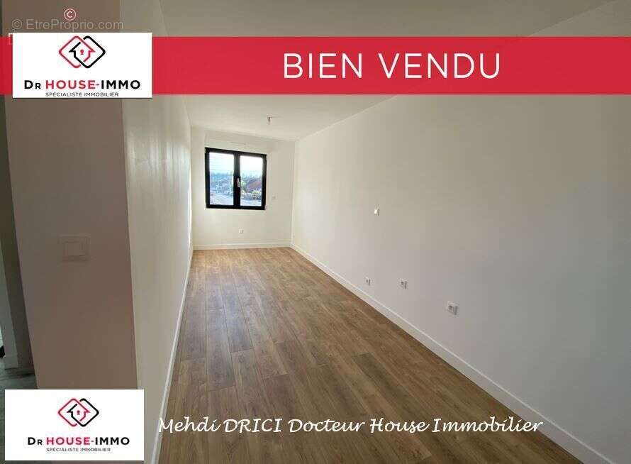 Maison à OSTRICOURT