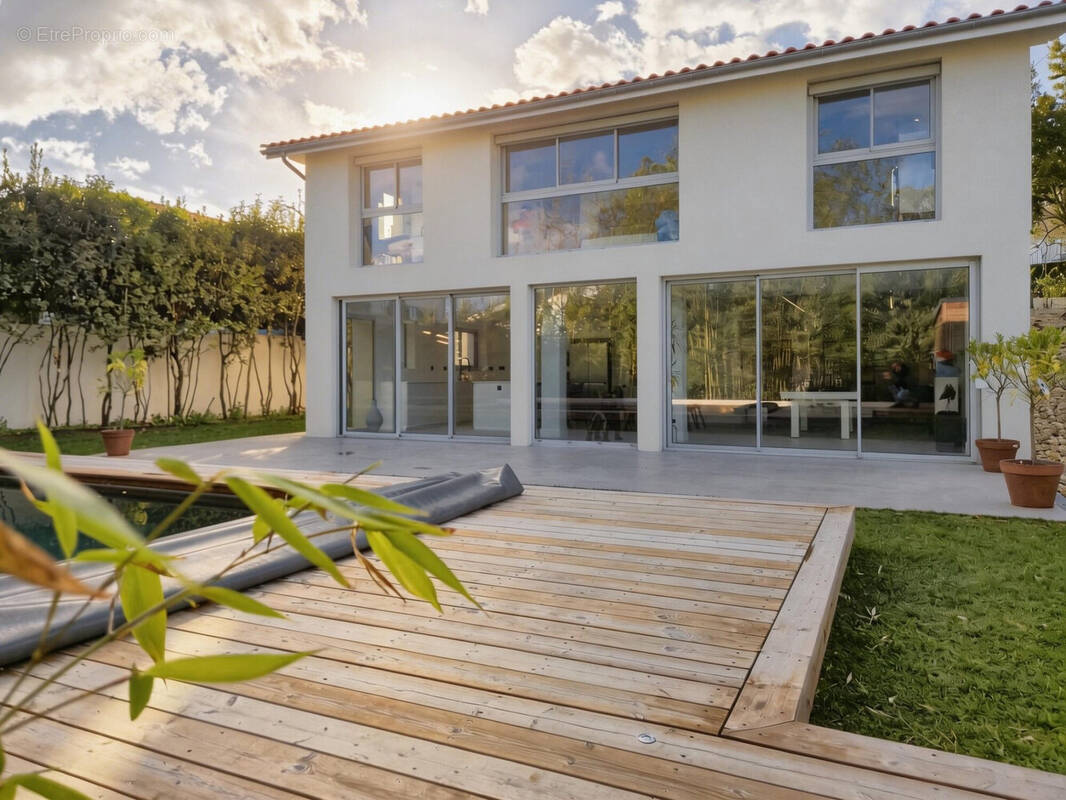 Maison à LE BOUSCAT