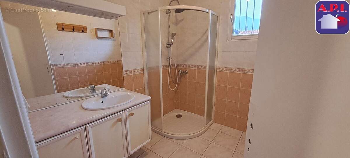 Maison à FOUGAX-ET-BARRINEUF