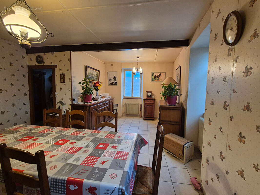 Maison à PRADINES