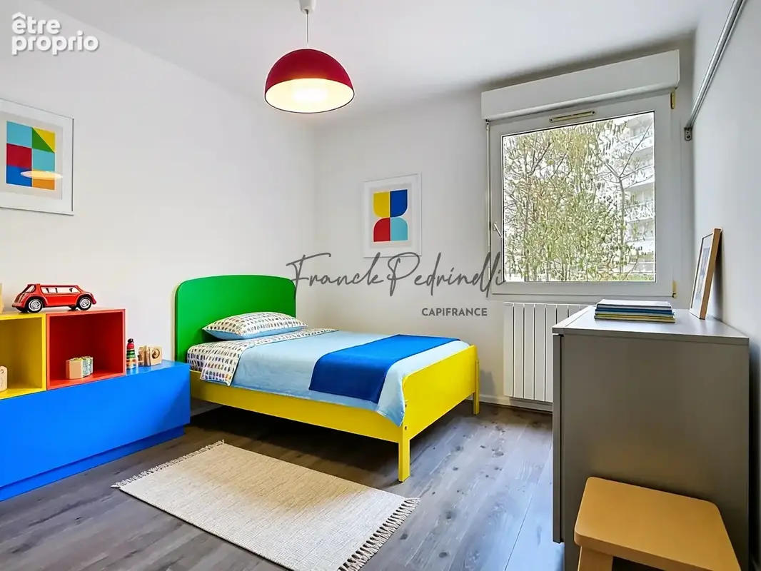 Beau T3 72 m²  VILLEURBANNE (69) CHARPENNES – Place Charles Hernu avec terrasse 75 m² - photo 10