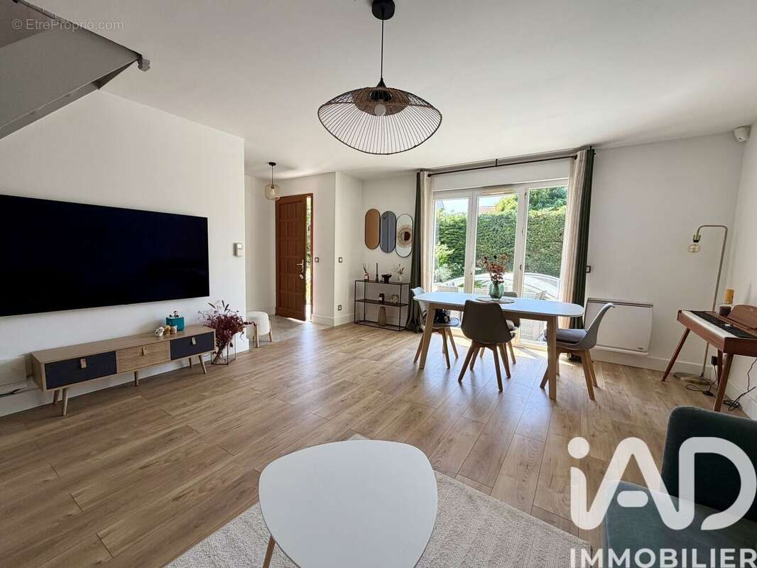 Photo 5 - Maison à MORANGIS