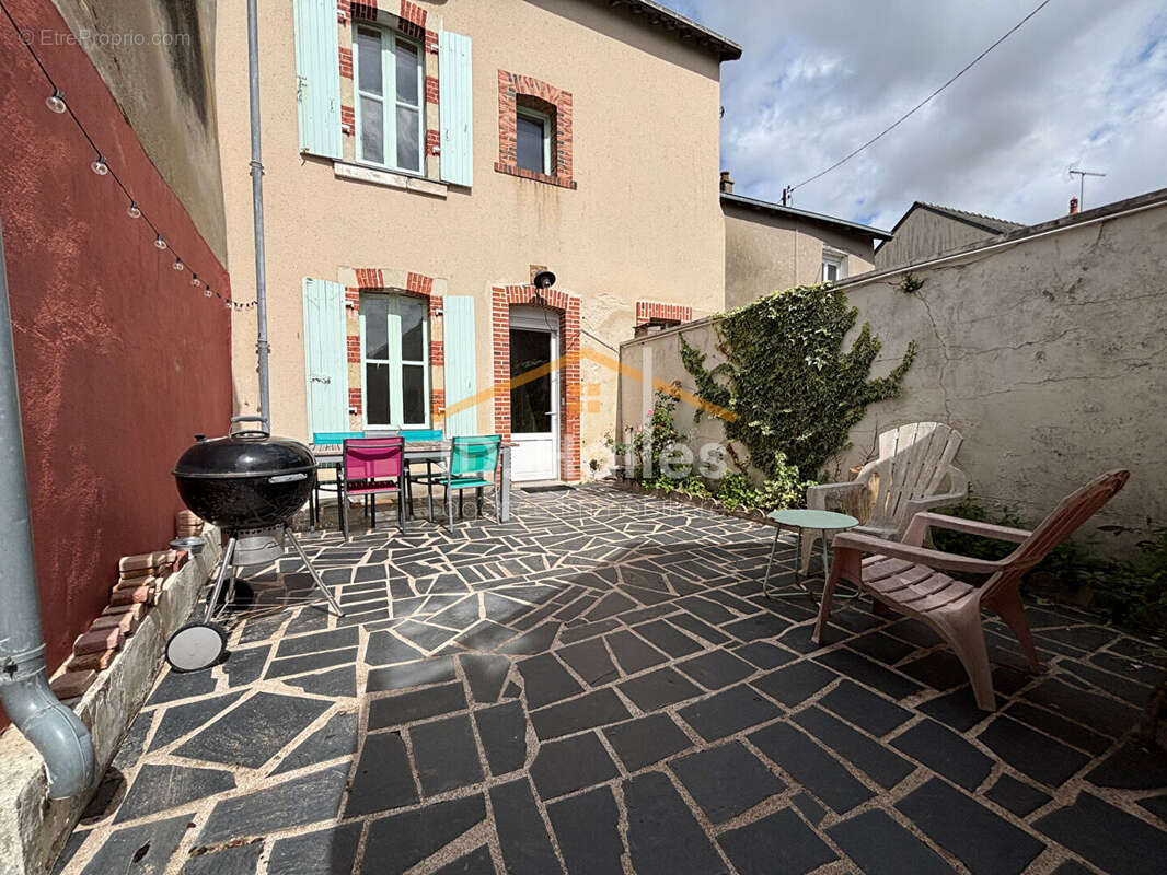 Maison à CRAON