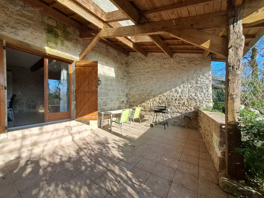 Maison à CLERMONT-DESSOUS