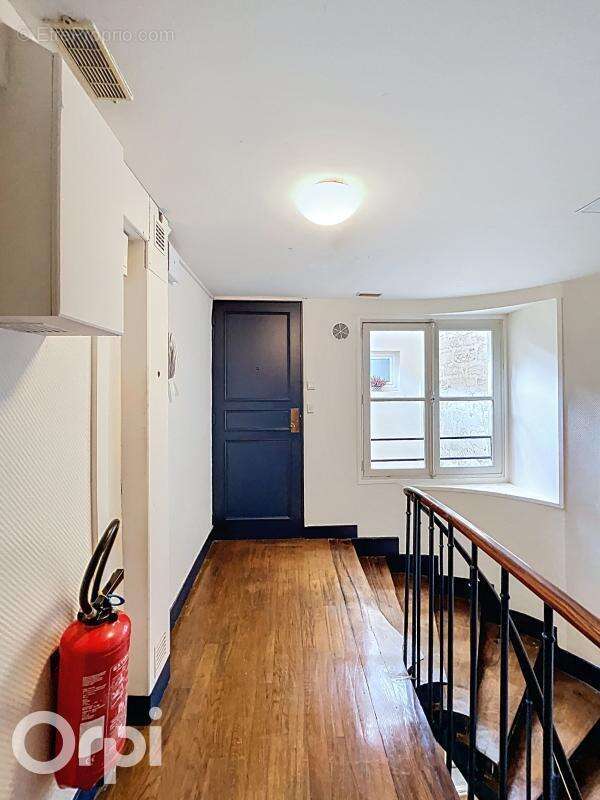 Appartement à PARIS-6E