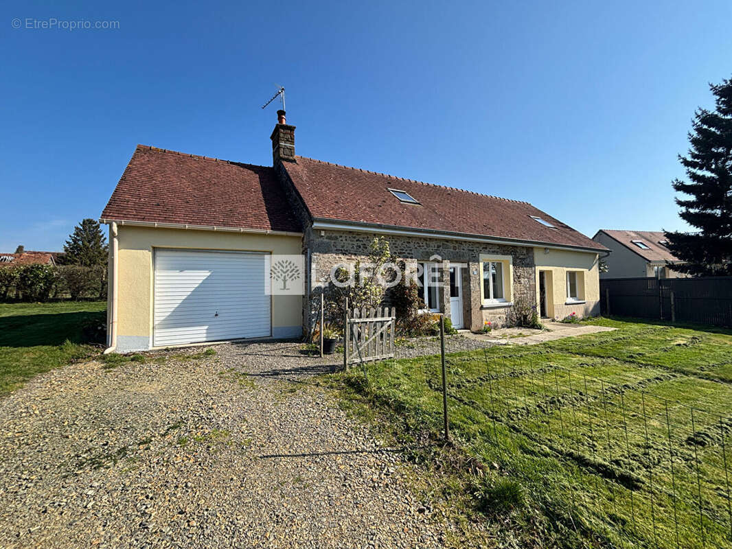 Maison à BELLOU-EN-HOULME